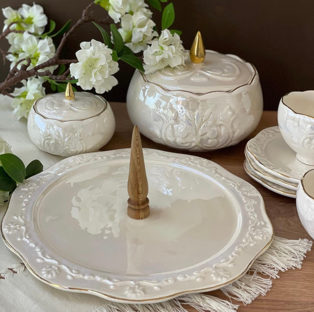 Serving tray