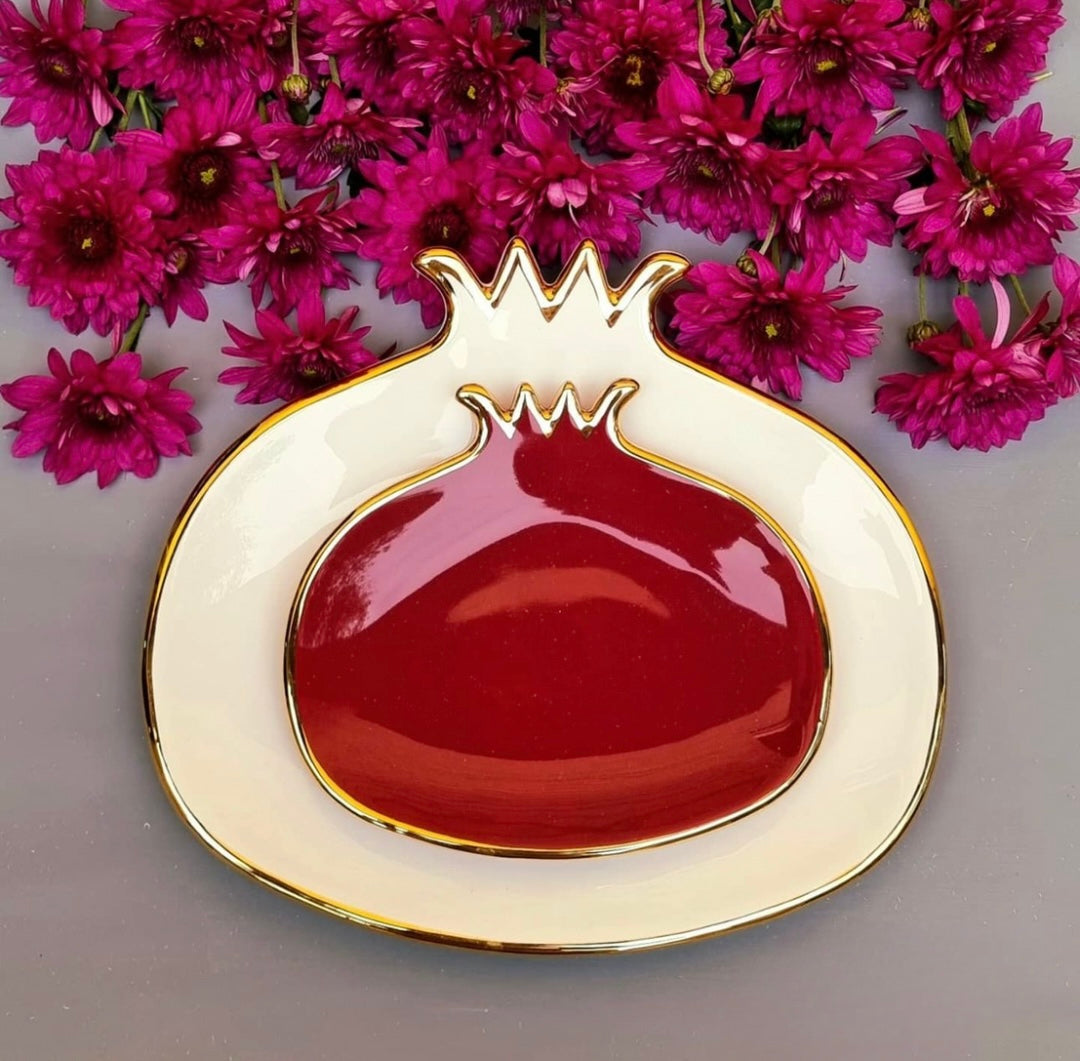 Yalda plates